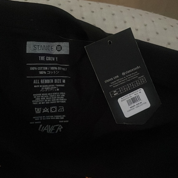 I am selling this brand new, never worn Stance t-shirt. It’s a Mens size medium - Picture 2 of 5